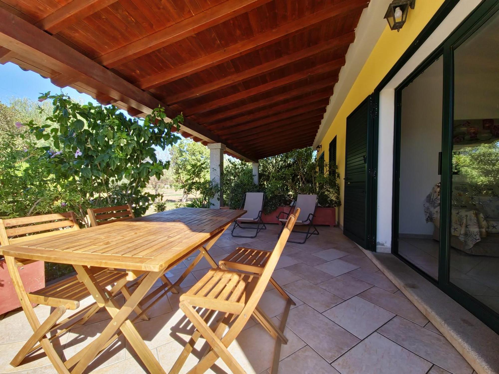 Pareja Apartment Orosei Bagian luar foto